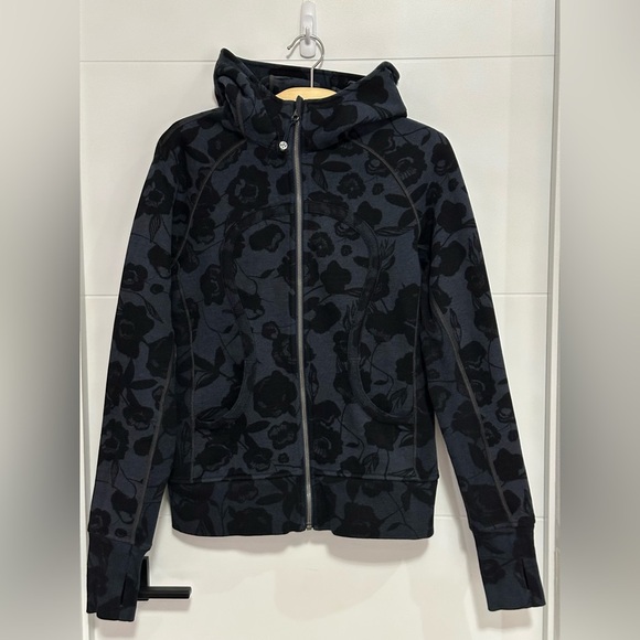 Lululemon Scuba Hoodie II: Flat Inky Floral Heathered Inkwell Deep Coal- Size 8 - Picture 1 of 9